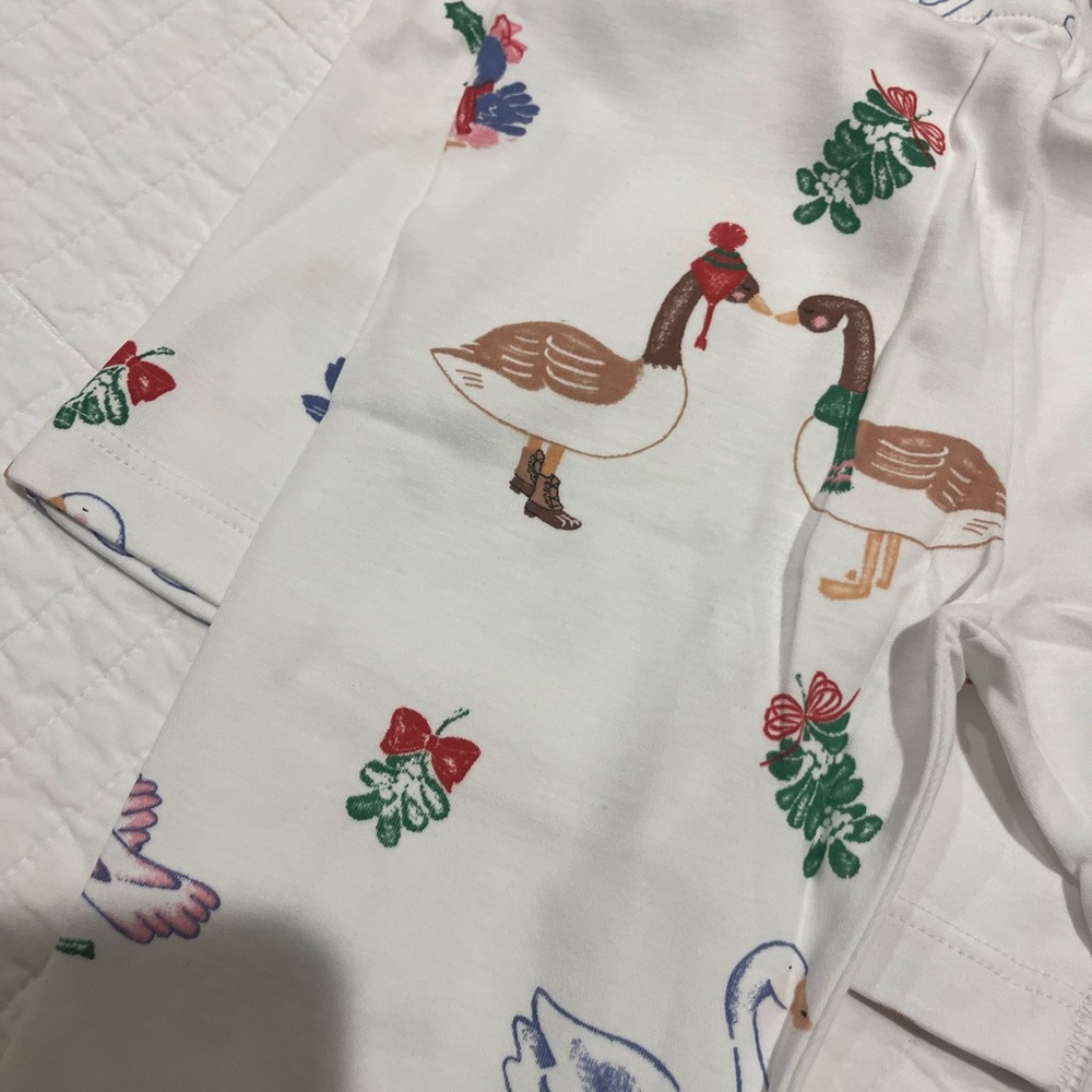 TBBC White Pajama Set with Goose Holiday Print - Picture 2 of 6